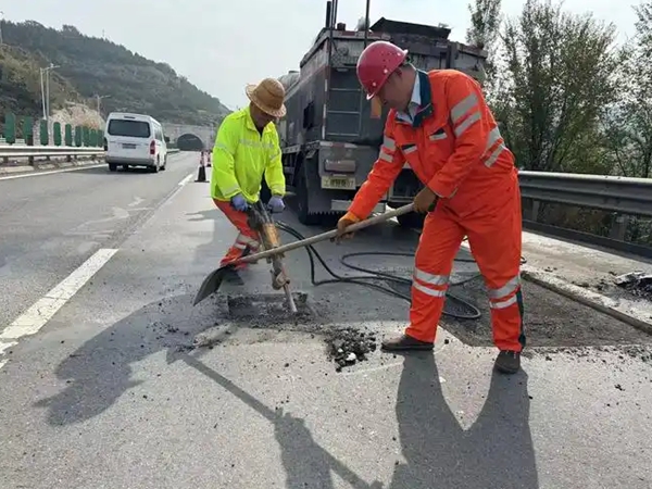 鄞州沥青路面修补价格